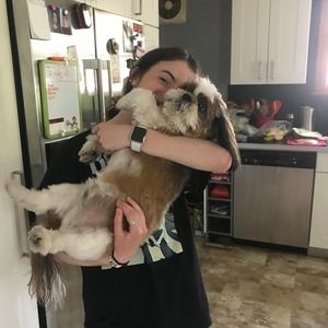 Meet your Posher, Emily